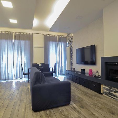 Casa Rosa Lucia Centrale Con Parcheggio Σαν Ρέμο Εξωτερικό φωτογραφία