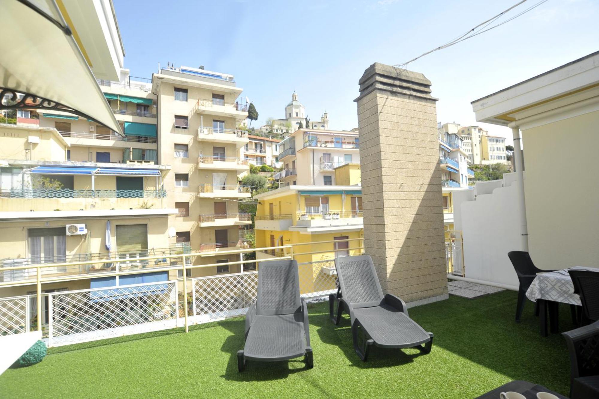Casa Rosa Lucia Centrale Con Parcheggio Σαν Ρέμο Εξωτερικό φωτογραφία